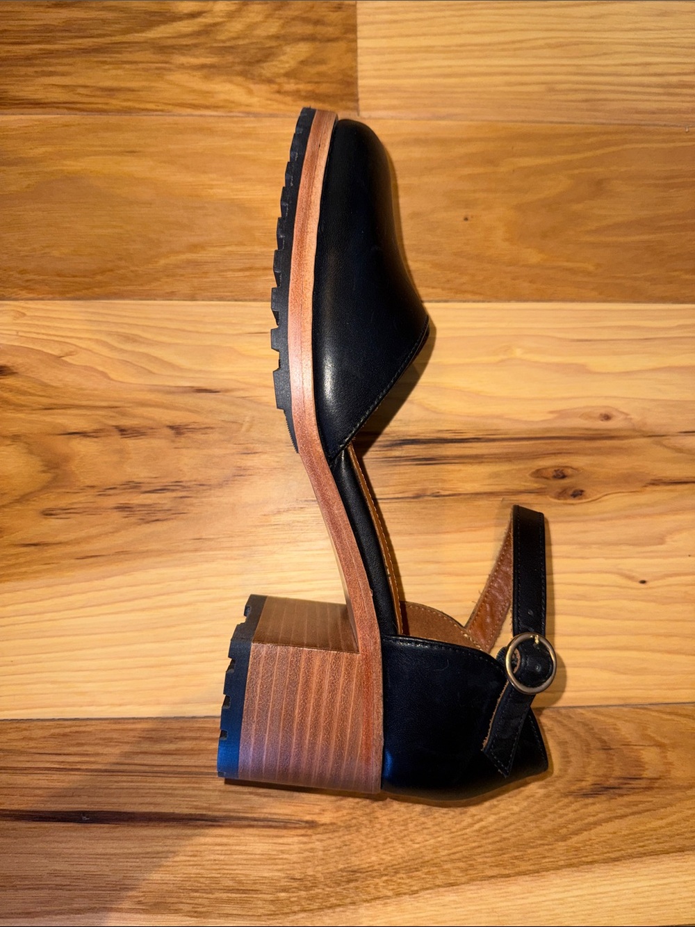 Patina Black Leather Block Heel Mary Jane Pumps with Ankle Strap - Picture 5 of 7